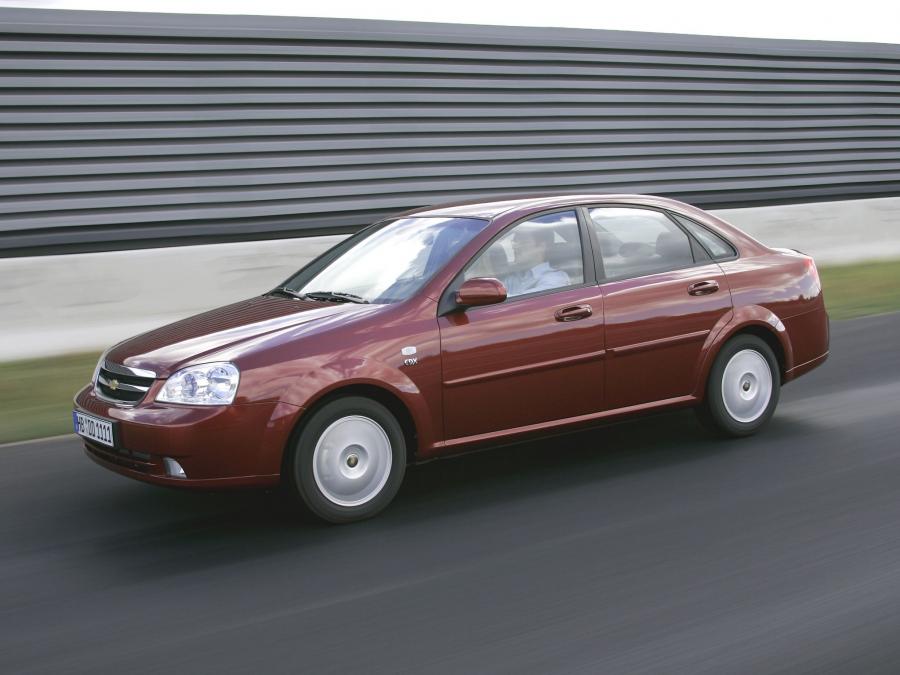  Chevrolet Nubira Sedan 2004 года  (фото 9 из 25)